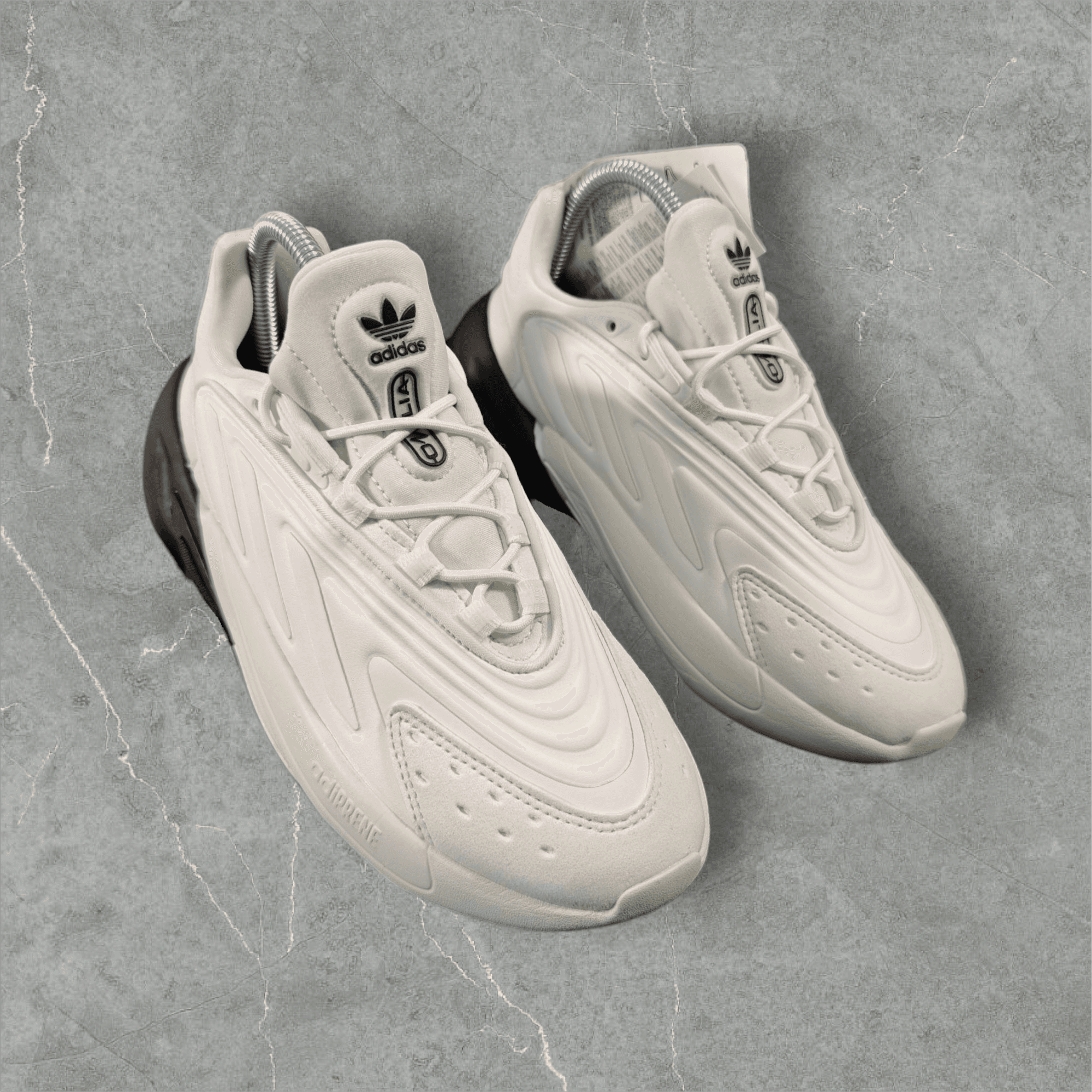 Adidas Ozelia
