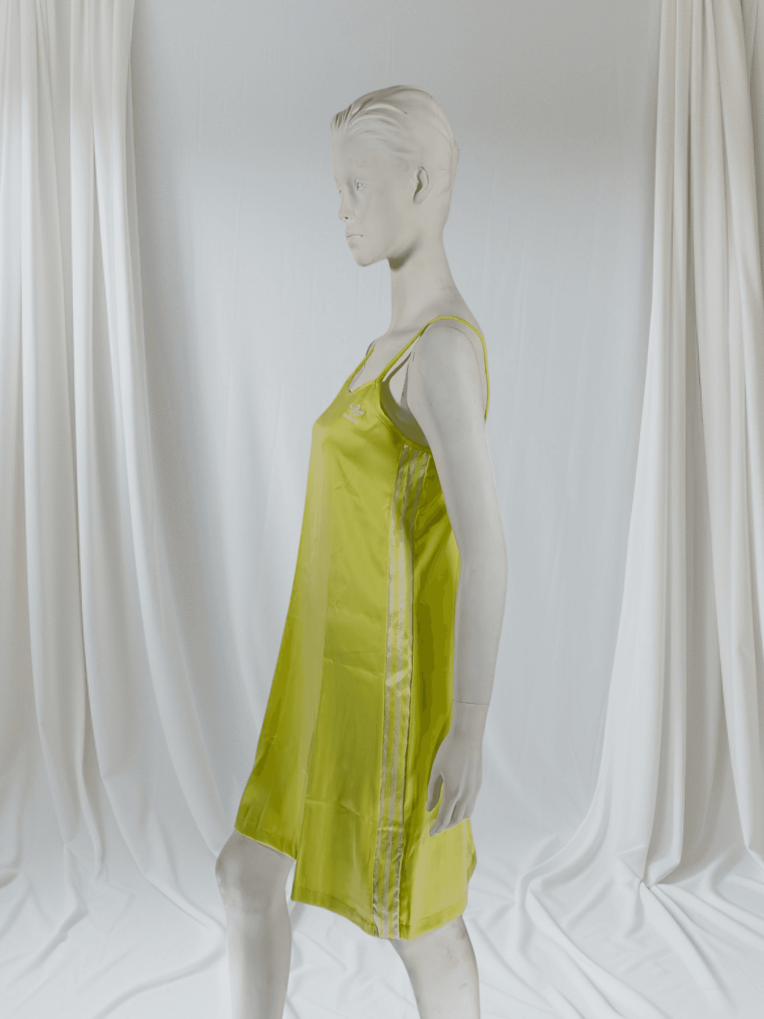 Adidas Originals – Robe “Primegreen Dress”